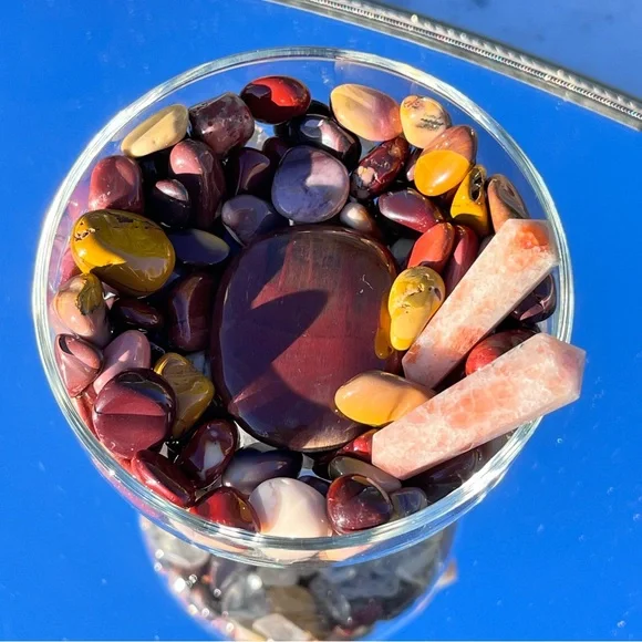 Red Jasper Skull, Sunstone Double Points, Mookite Tumbles, Shungite Tumble - Picture 5 of 17